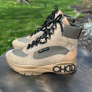 Jimmy Choo Inca Boot Flat Platform hiking / NEW in box beige & black 38.5
